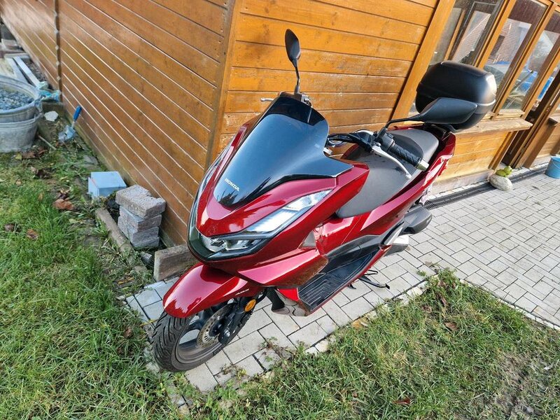 Honda PCX 125 are ABS (nu Aprilia)